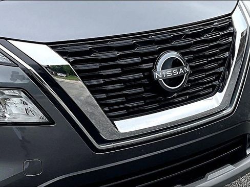 Certified 2023 Nissan Rogue SV AWD/4WD image 32