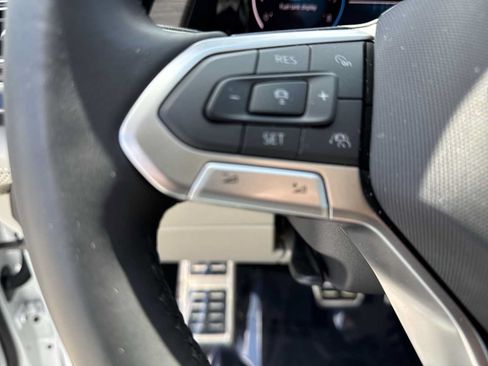 Used 2026 Volkswagen Atlas SEL Premium R-Line AWD/4WD image 30
