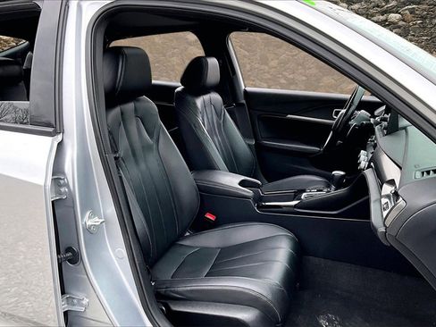 Used 2023 Acura Integra A-Spec image 7