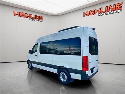 Used 2024 Mercedes-Benz Sprinter 2500 image 8