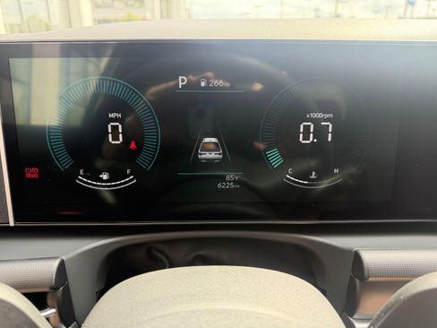 Certified 2025 Hyundai Santa Cruz SEL AWD/4WD image 34