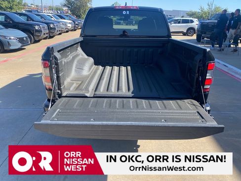 Used 2022 Nissan Frontier S w/ Technology Package image 10