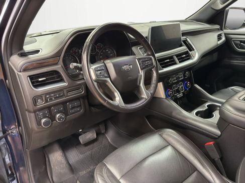 Used 2021 Chevrolet Tahoe Z71 w/ Z71 Signature Package image 11