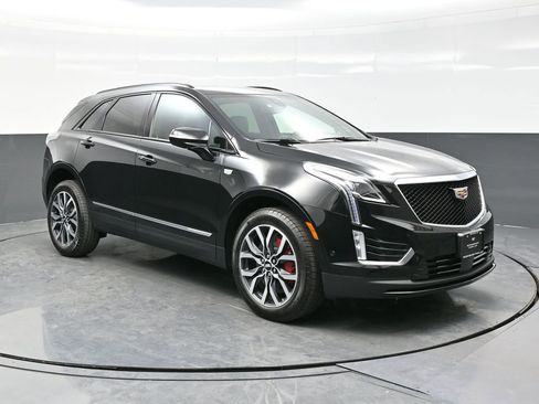 New 2025 Cadillac XT5 Sportv w/ Technology Package image 1