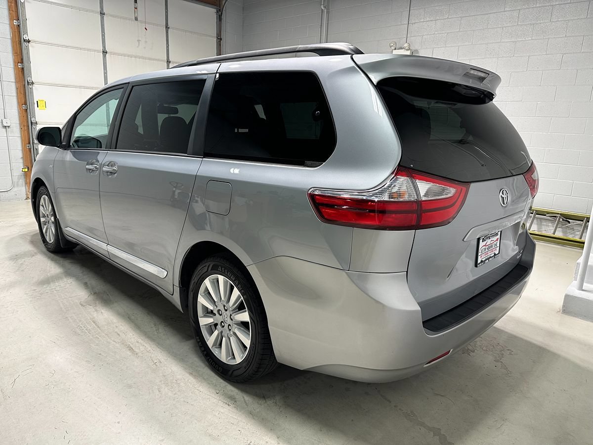 Used 2017 Toyota Sienna XLE w/ Protection Package AWD/4WD image 20