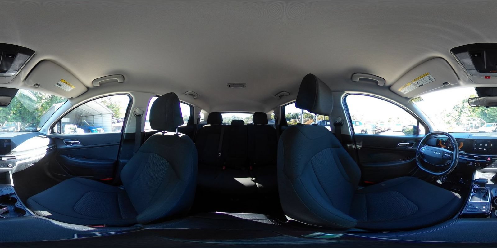 Used 2026 Kia Sportage LX FWD image 39