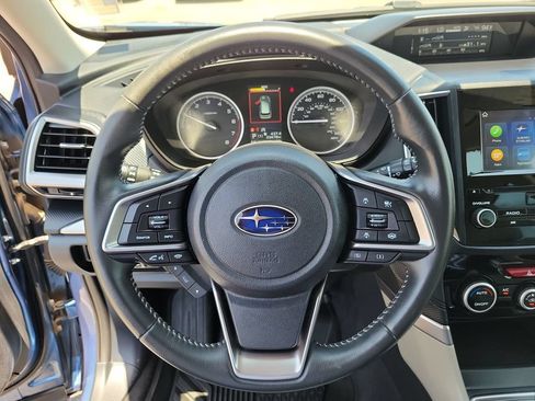 Used 2023 Subaru Forester Premium AWD/4WD image 21