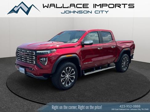 Used 2026 GMC Canyon Denali AWD/4WD image 2