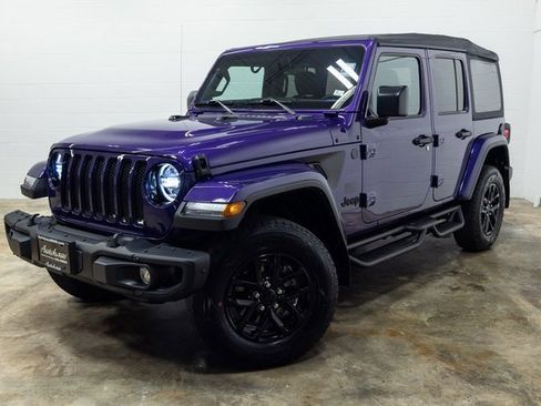 Used 2023 Jeep Wrangler Freedom Edition image 8