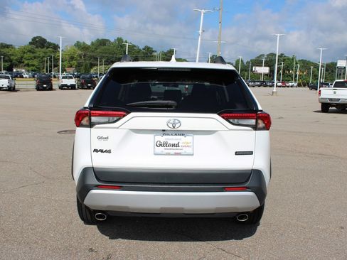 Used 2024 Toyota RAV4 Adventure AWD/4WD image 18