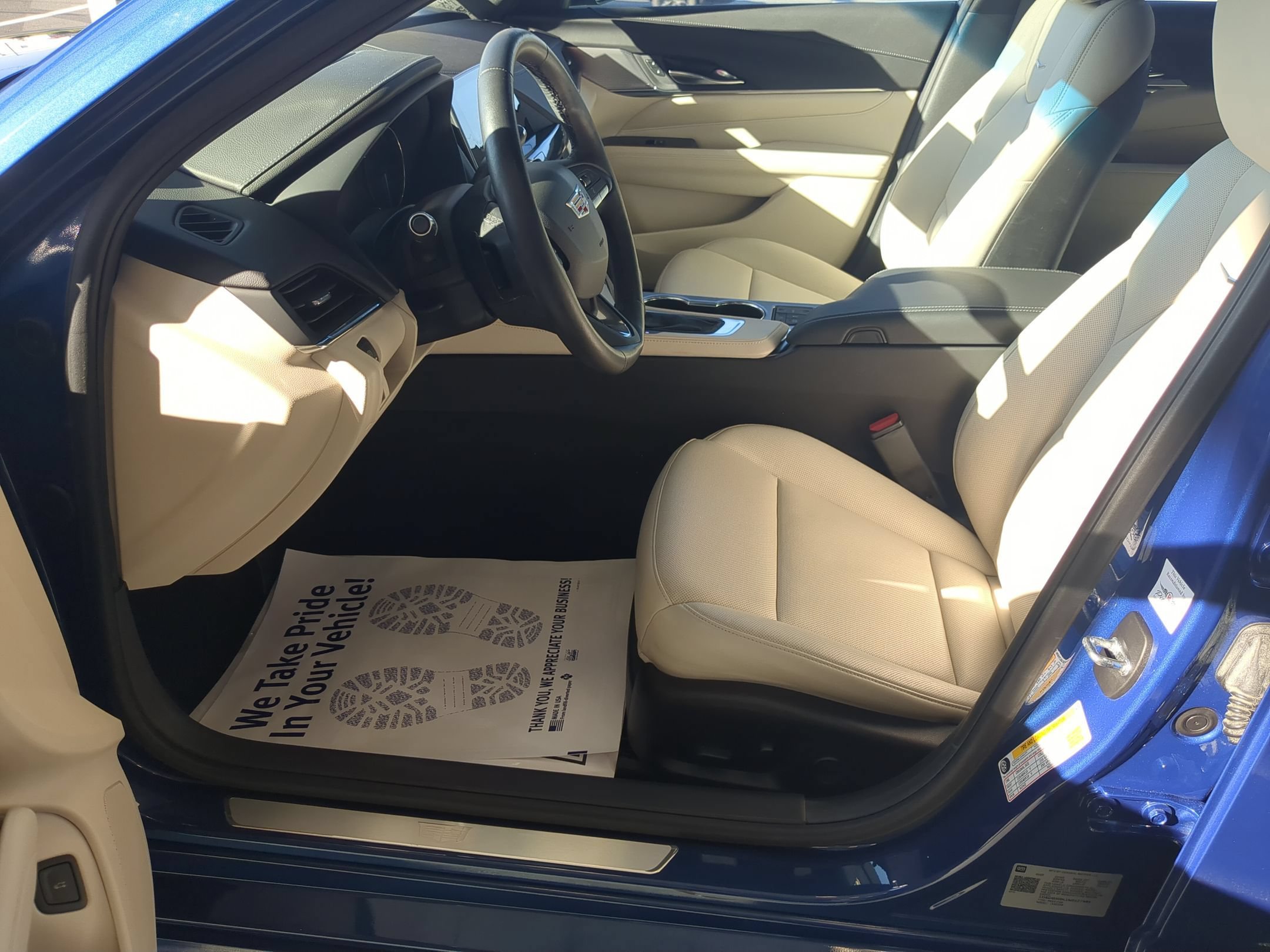 Certified 2022 Cadillac CT4 Premium Luxury RWD image 12