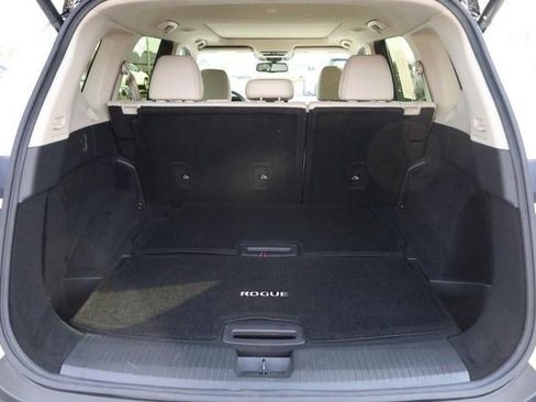 Certified 2023 Nissan Rogue SL image 7