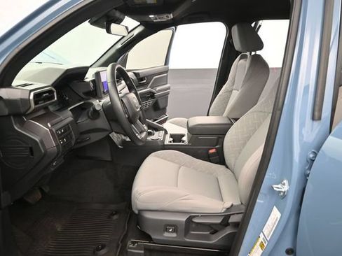 Used 2026 Toyota Tacoma SR5 RWD image 10