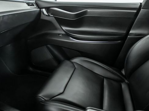 Used 2017 Tesla Model X 100D image 39