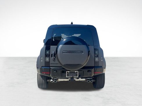 New 2026 Land Rover Defender 110 V8 image 10
