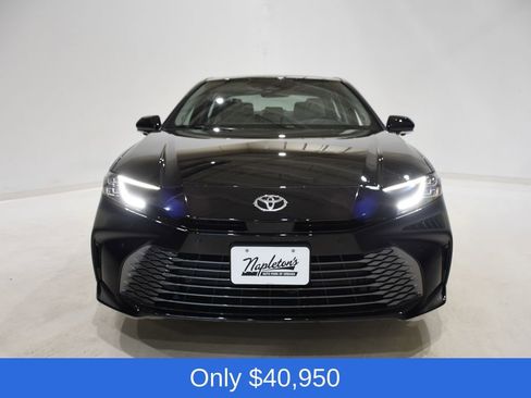 Used 2026 Toyota Camry XSE image 2