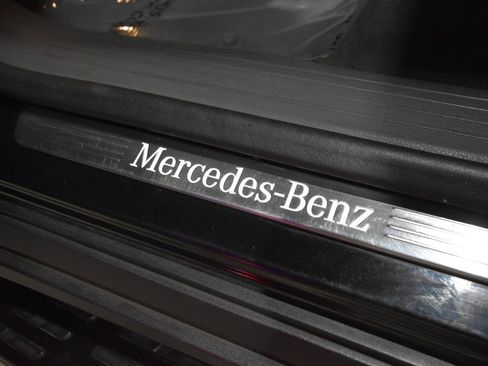 Used 2020 Mercedes-Benz GLE 350 4MATIC image 16