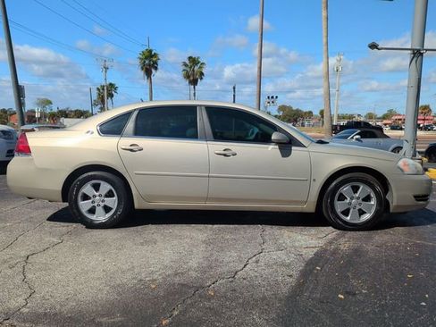 Used 2008 Chevrolet Impala LT w/ Luxury Edition Package image 4