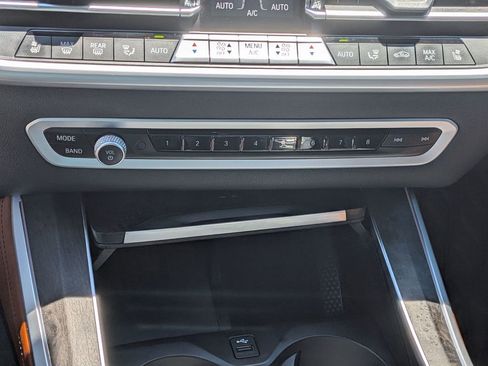 Used 2023 BMW X5 xDrive40i AWD/4WD image 24