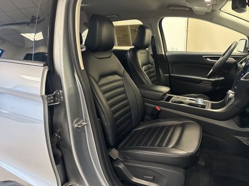 Used 2024 Ford Edge SEL AWD/4WD image 28