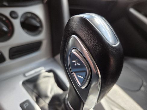 Used 2014 Ford Focus SE w/ Equipment Group 201A image 28