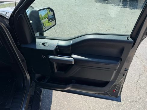 Used 2018 Ford F150 XLT w/ Equipment Group 302A Luxury AWD/4WD image 35