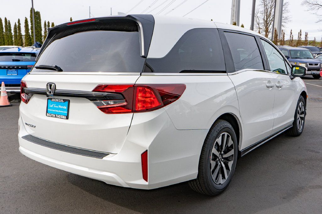New 2027 Honda Odyssey EX-L image 6