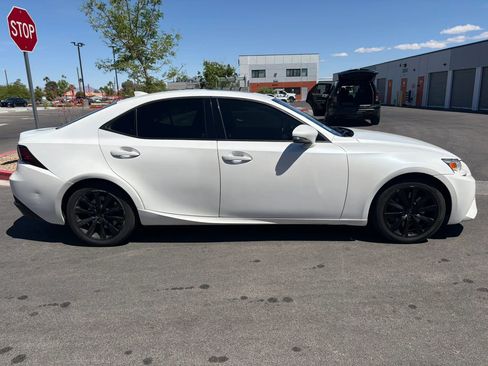 Used 2016 Lexus IS 200t image 4