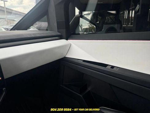 Used 2024 Tesla Cybertruck Cyberbeast AWD/4WD image 14