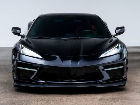Used 2022 Chevrolet Corvette Stingray Premium Conv w/ Z51 Performance Package RWD image 3