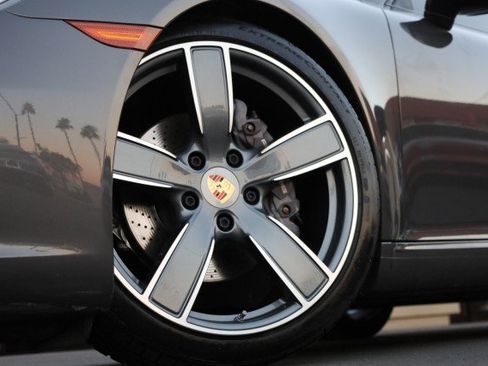 Used 2017 Porsche 911 Carrera image 51