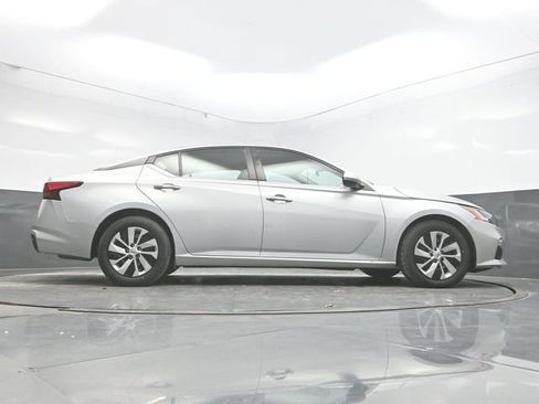 Used 2021 Nissan Altima 2.5 S image 34