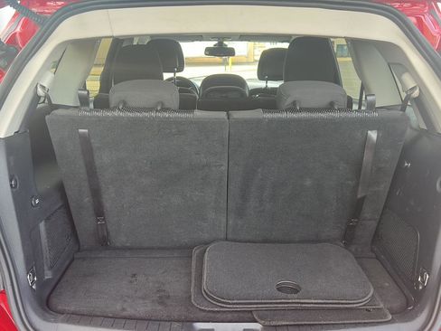 Used 2019 Dodge Journey SE image 17