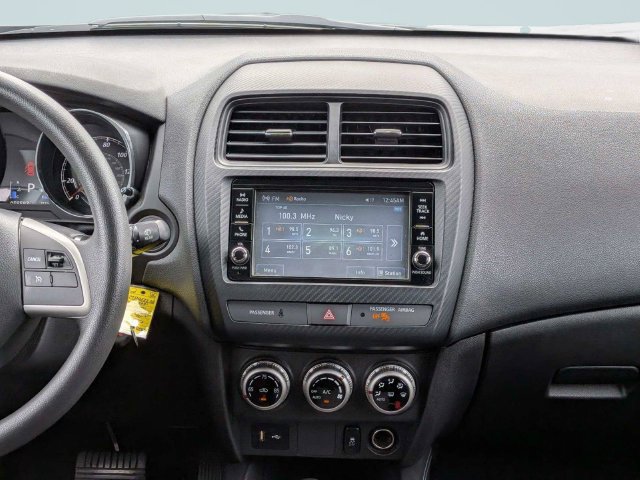 Used 2021 Mitsubishi Outlander Sport ES FWD image 17