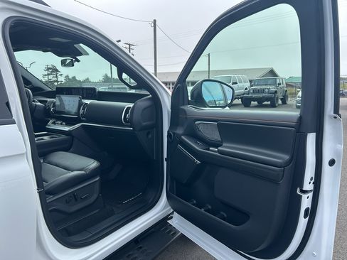 New 2027 Ford Expedition Tremor AWD/4WD image 32