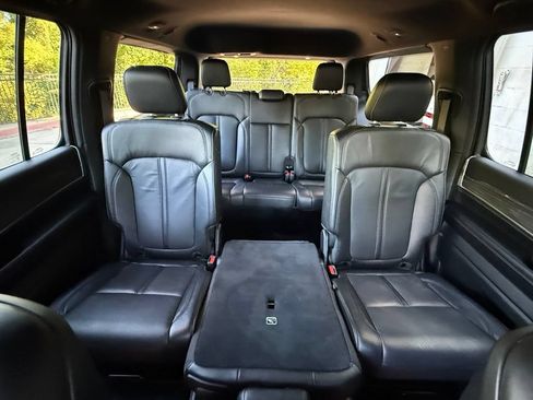 Used 2022 Jeep Wagoneer Series II AWD/4WD image 46