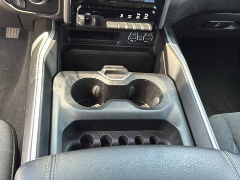 Used 2023 RAM 1500 Big Horn AWD/4WD image 23