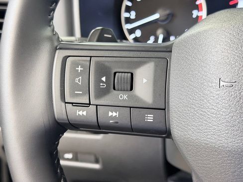 Used 2026 Nissan Rogue SV w/ SV Premium Package AWD/4WD image 48