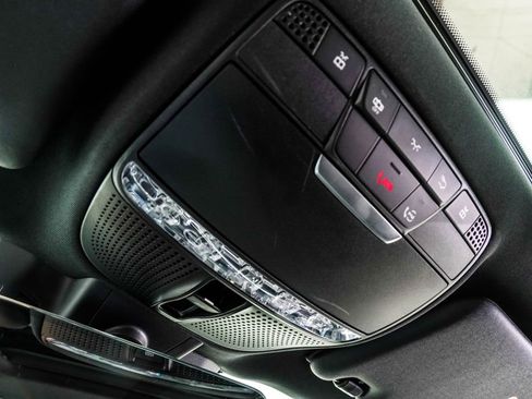 Used 2022 Mercedes-Benz E 350 Sedan image 37