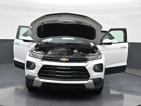 Used 2021 Chevrolet TrailBlazer LT w/ Convenience Package image 36