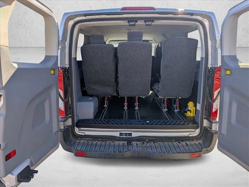 Used 2019 Ford Transit 150 XLT image 5