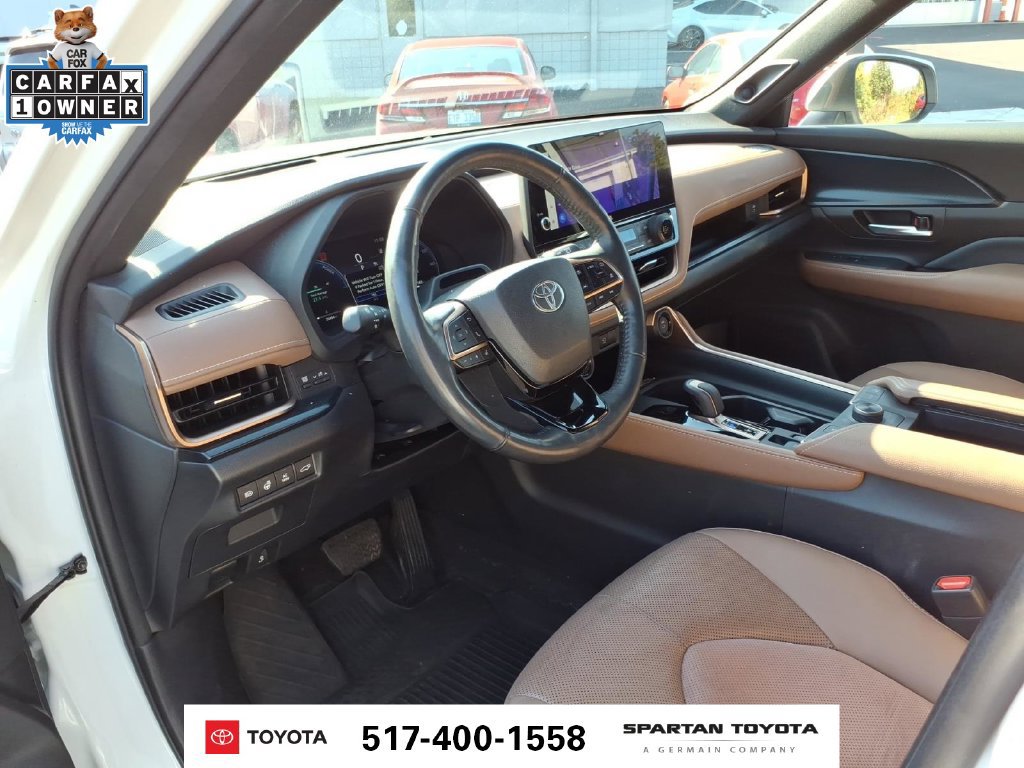 Used 2024 Toyota Grand Highlander AWD Hybrid image 14