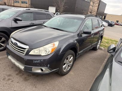 Used 2011 Subaru Outback 2.5i Limited w/ Popular Equipment Group 2A