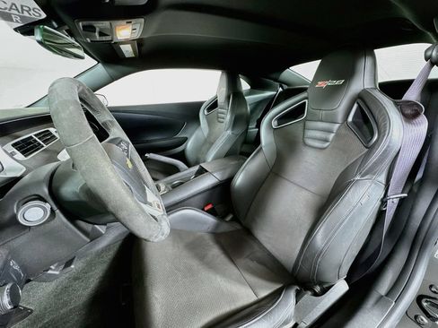 Used 2015 Chevrolet Camaro Z/28 RWD image 21