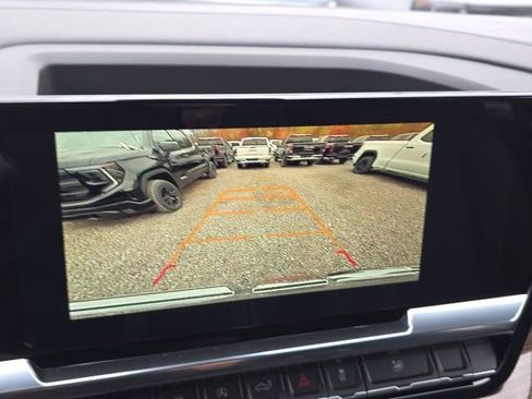 New 2026 GMC Sierra 1500 Elevation image 9