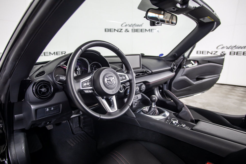 Used 2016 MAZDA MX-5 Miata Club w/ Brembo/BBS Package RWD image 20