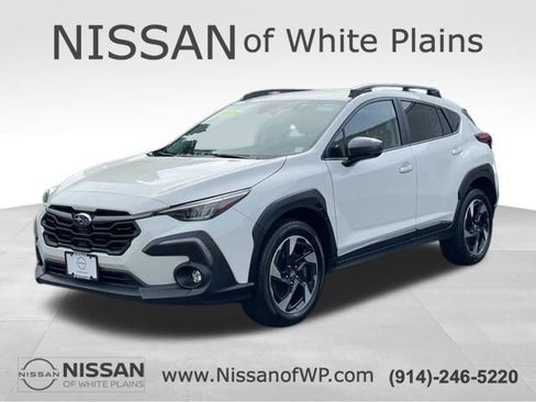 Used 2024 Subaru Crosstrek 2.5i Limited AWD/4WD image 2