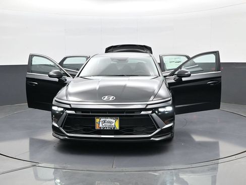 New 2026 Hyundai Sonata Blue FWD image 31