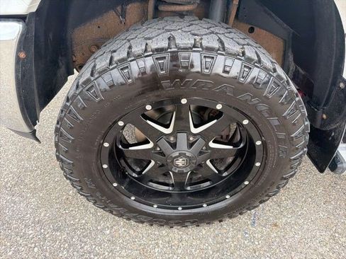 Used 2018 RAM 2500 Laramie AWD/4WD image 10