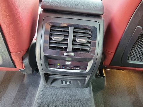 Used 2023 BMW X3 sDrive30i w/ Convenience Package w/ZPA RWD image 13